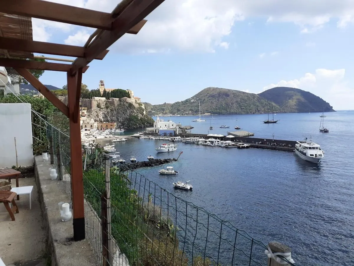 Villa Terrazza sul Mare Città di Lipari 0*,  Italia